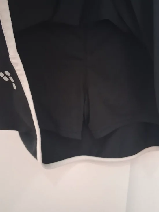 BCG Black Skort with White Trim Size Large - Picture 8 of 8